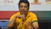 Jafri Sastra Tak Lagi Pelatih Semen Padang, Benarkah?