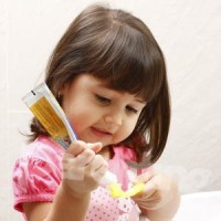 Cara Jitu Mengajarkan Anak Gosok Gigi