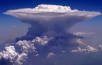 Cumulonimbus, awan yang mengganggu penerbang AirAsia QZ8501