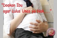 Meski Sedang Hamil Siswi Ini Tetap Sekolah