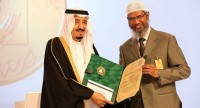 Saudi Beri Penghargaan King Faishal International Award Kepada Zakir Naik